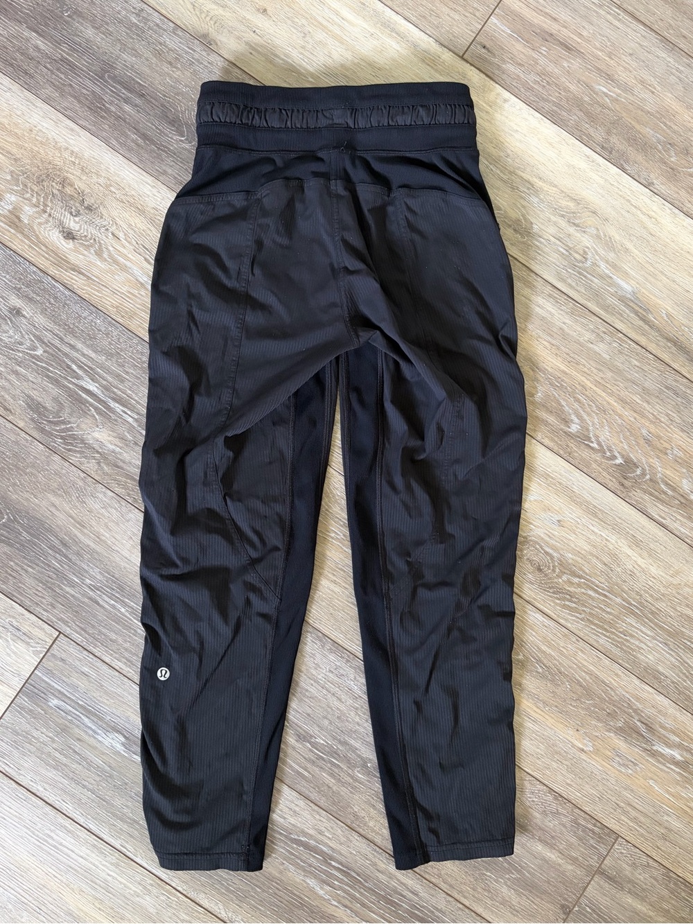 Lululemon Dance Studio Mid-Rise Crop Pants Black Size 0 - Picture 8 of 13